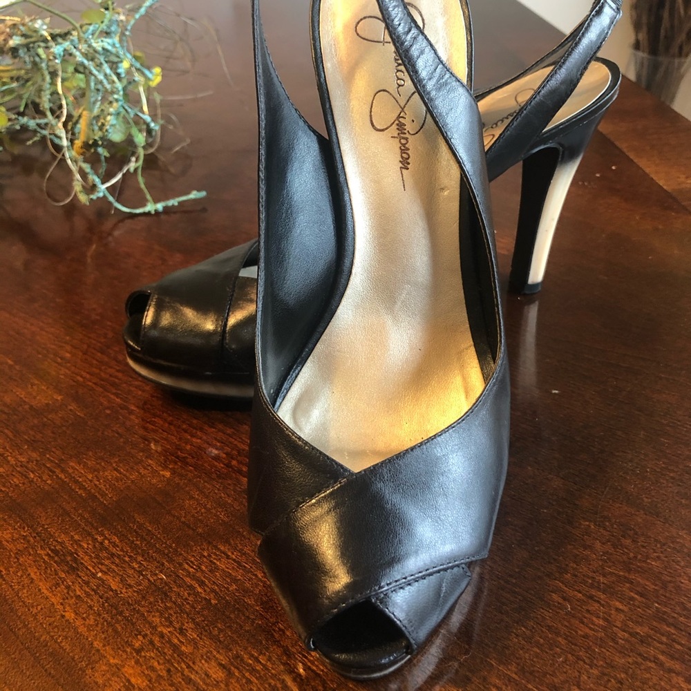 Jessica Simpson peep toe heels